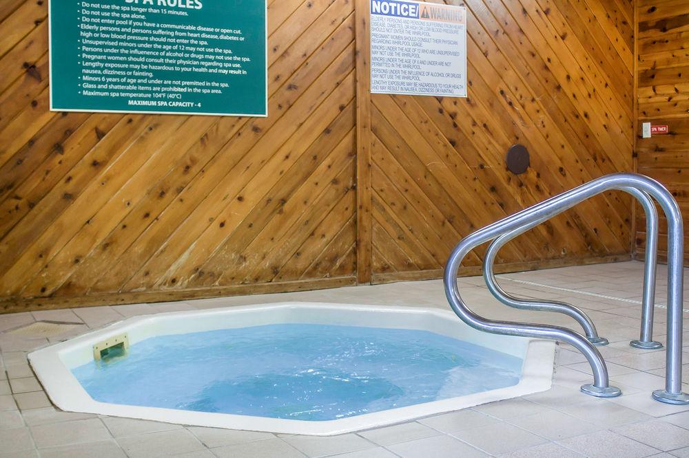 Quality Inn Tomah Εξωτερικό φωτογραφία