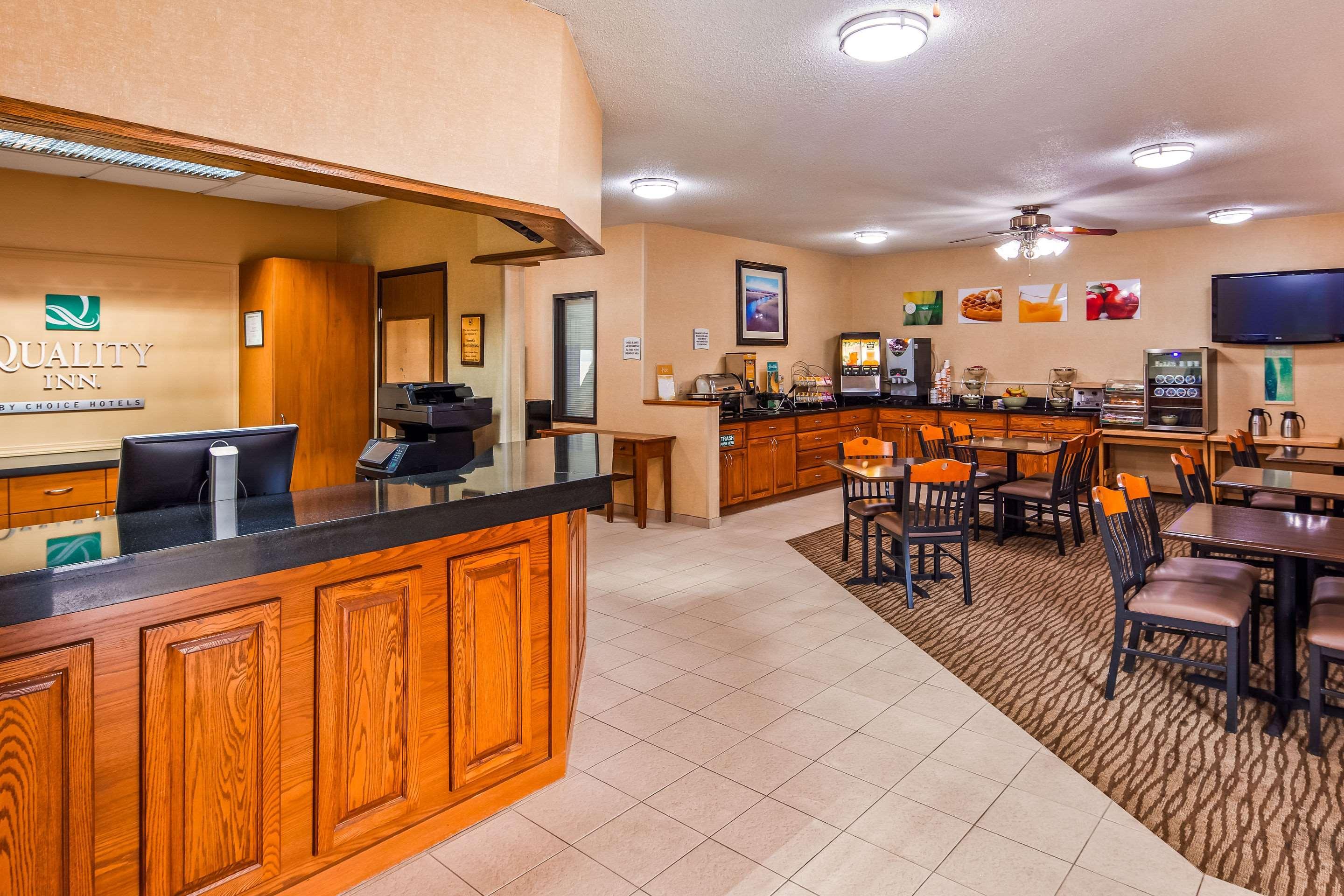 Quality Inn Tomah Εξωτερικό φωτογραφία