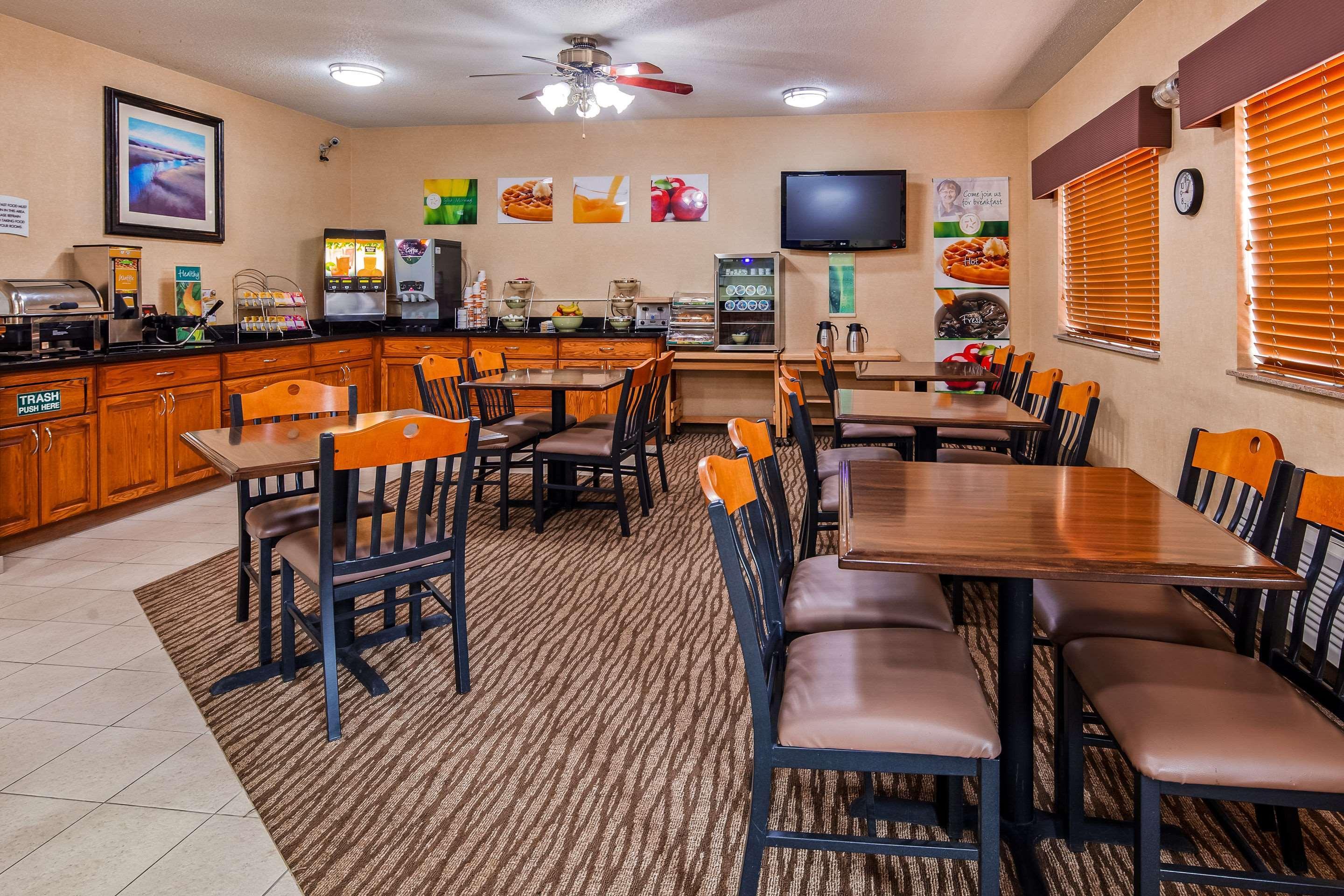 Quality Inn Tomah Εξωτερικό φωτογραφία